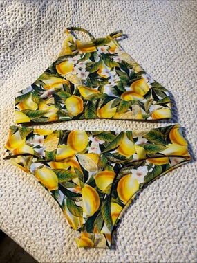 Show me your mumu swim